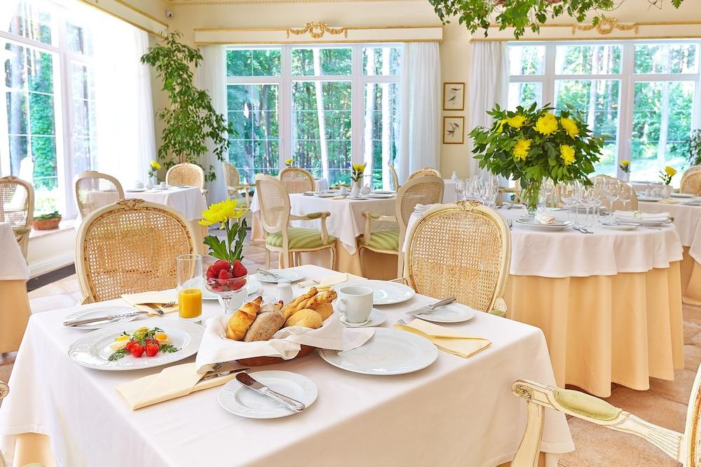 Kronon Park Hotel Γκρόντνο Εξωτερικό φωτογραφία