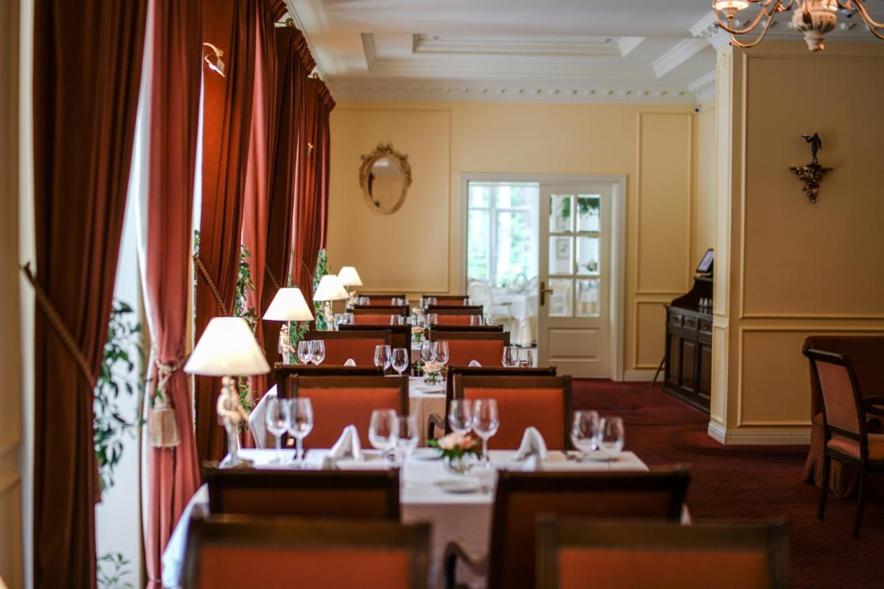 Kronon Park Hotel Γκρόντνο Εξωτερικό φωτογραφία